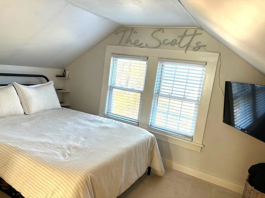 39 New Rochester Road Dover NH 03820