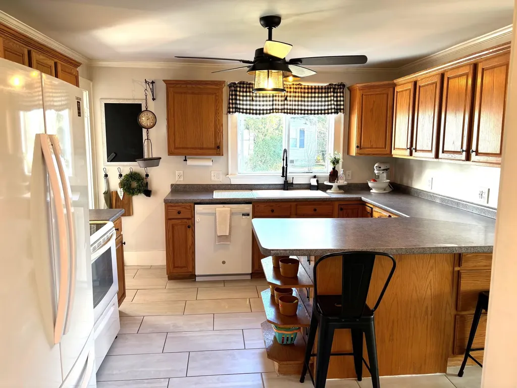 39 New Rochester Road Dover NH 03820