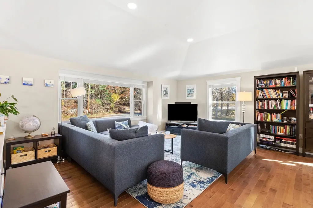604 Elwyn Road Portsmouth NH 03801