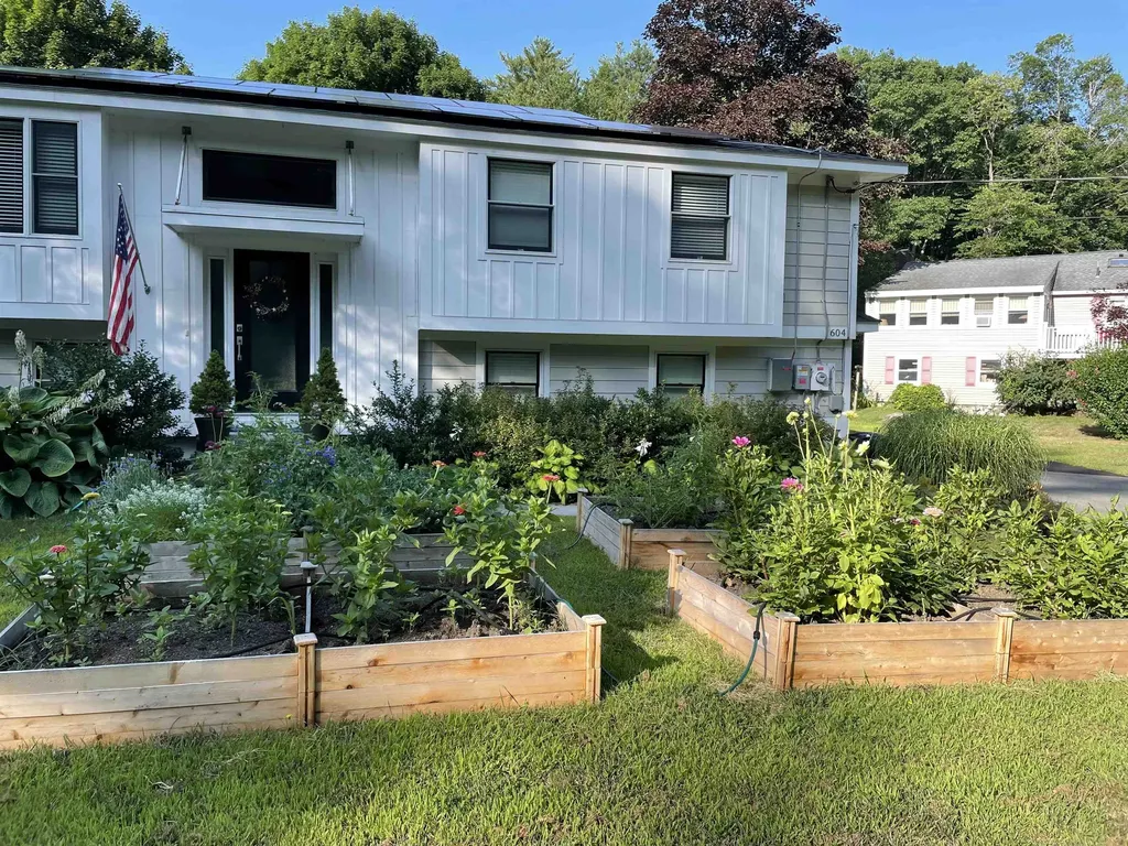 604 Elwyn Road Portsmouth NH 03801