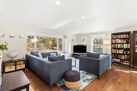 604 Elwyn Road Portsmouth NH 03801