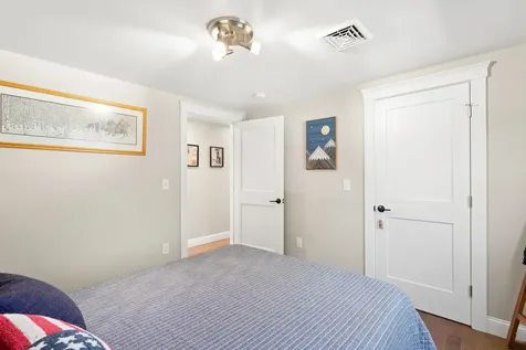 604 Elwyn Road Portsmouth NH 03801