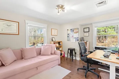 604 Elwyn Road Portsmouth NH 03801