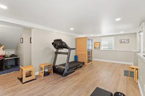 604 Elwyn Road Portsmouth NH 03801