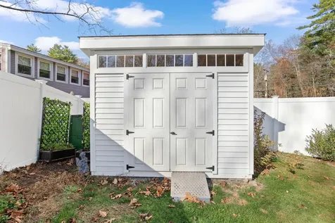 604 Elwyn Road Portsmouth NH 03801