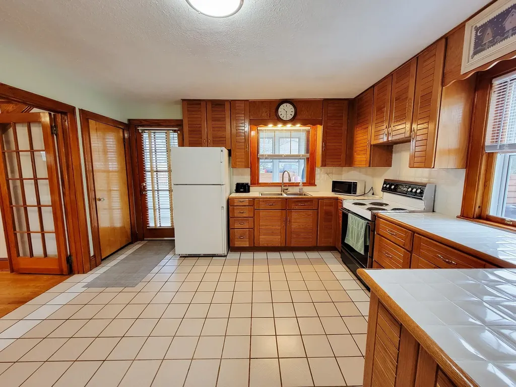 9 Gorge Road Colchester VT 05446