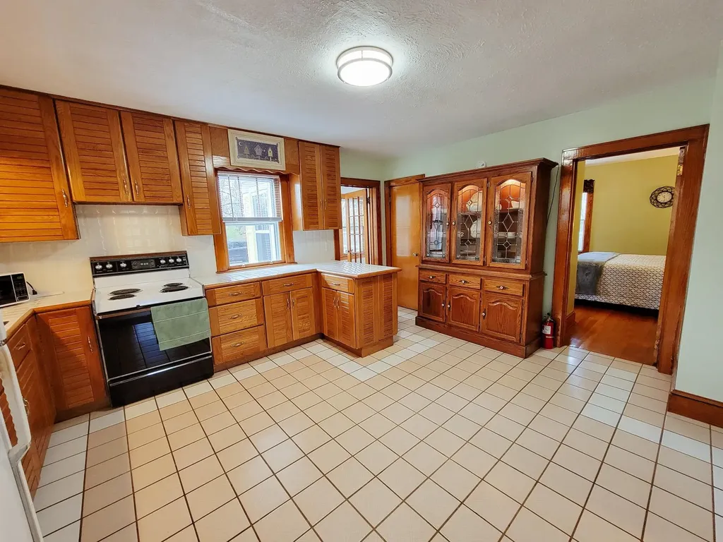 9 Gorge Road Colchester VT 05446