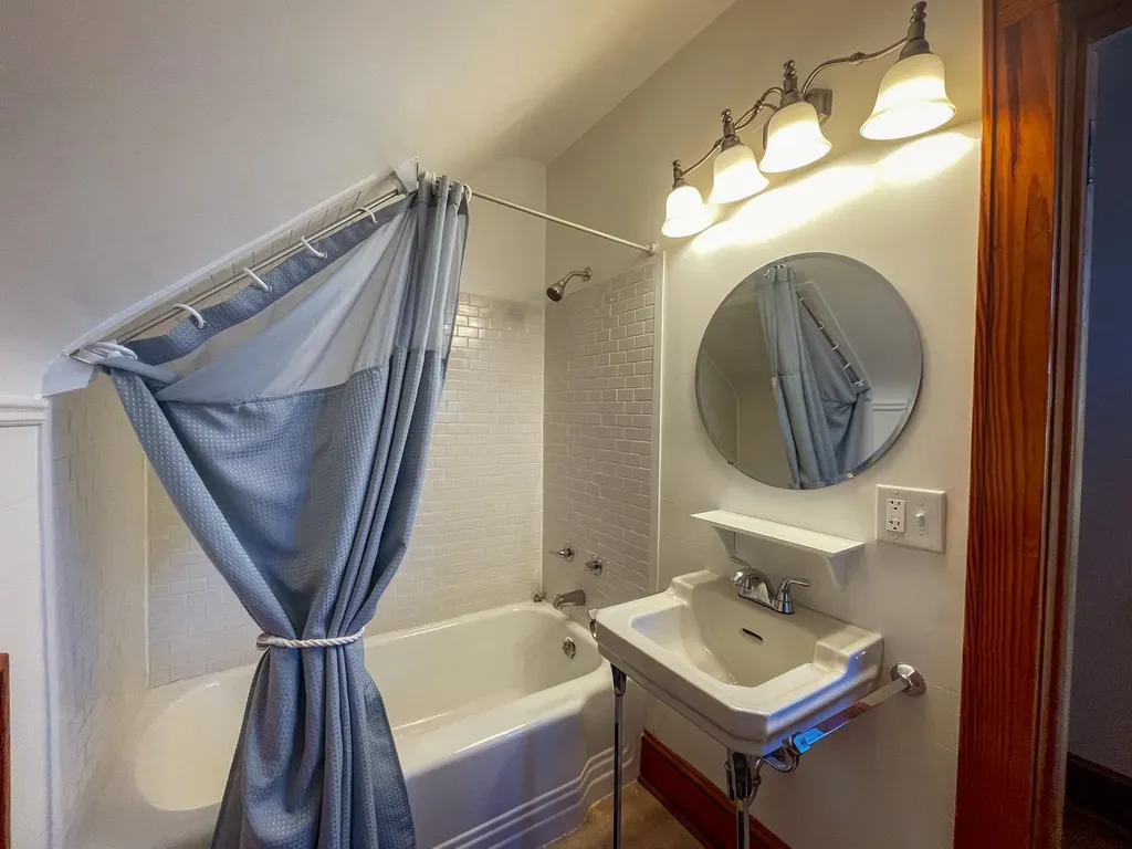 9 Gorge Road Colchester VT 05446