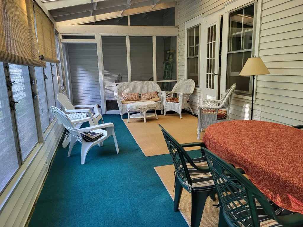 197 Ravenswood Terrace Hartford VT 05001