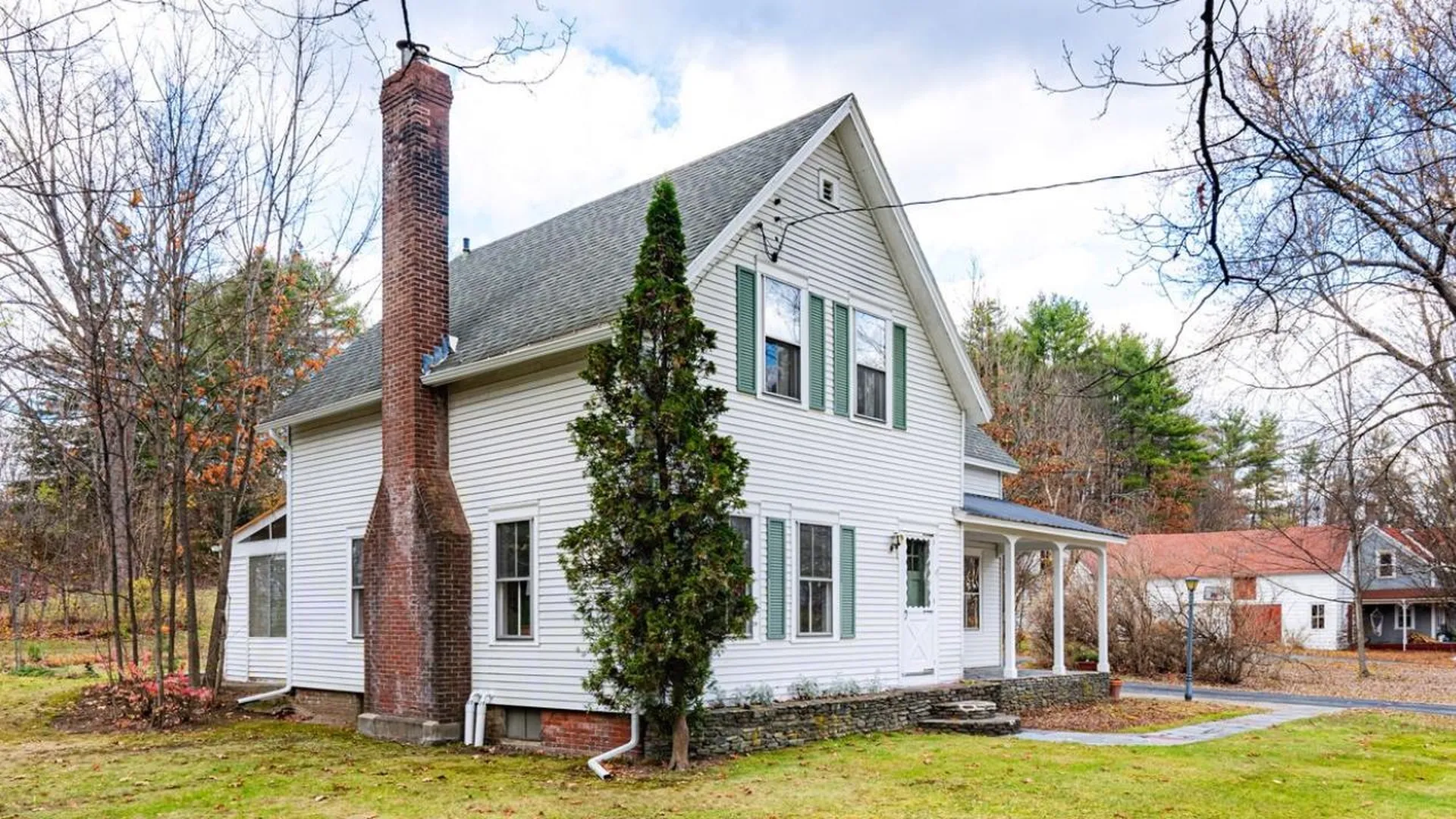 197 Ravenswood Terrace Hartford VT 05001