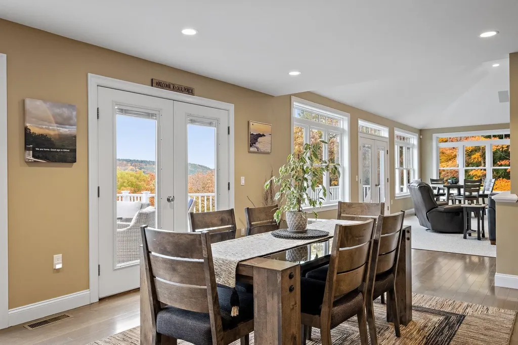 86 Sagamore Road Gilford NH 03249