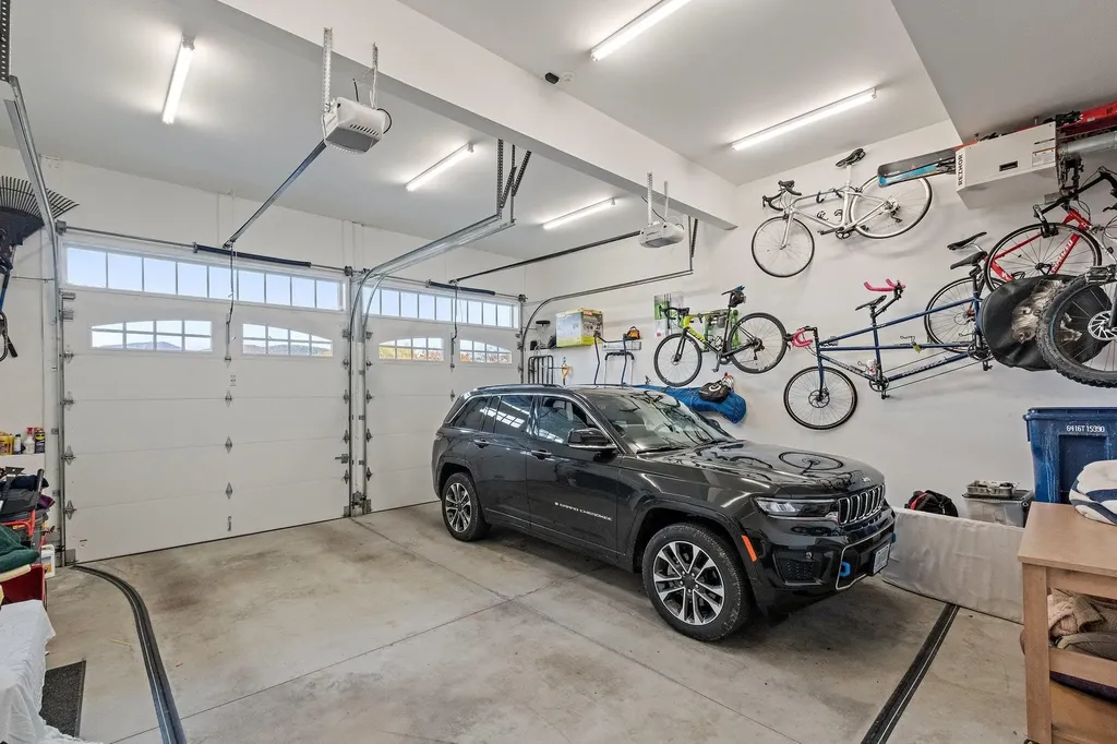 86 Sagamore Road Gilford NH 03249