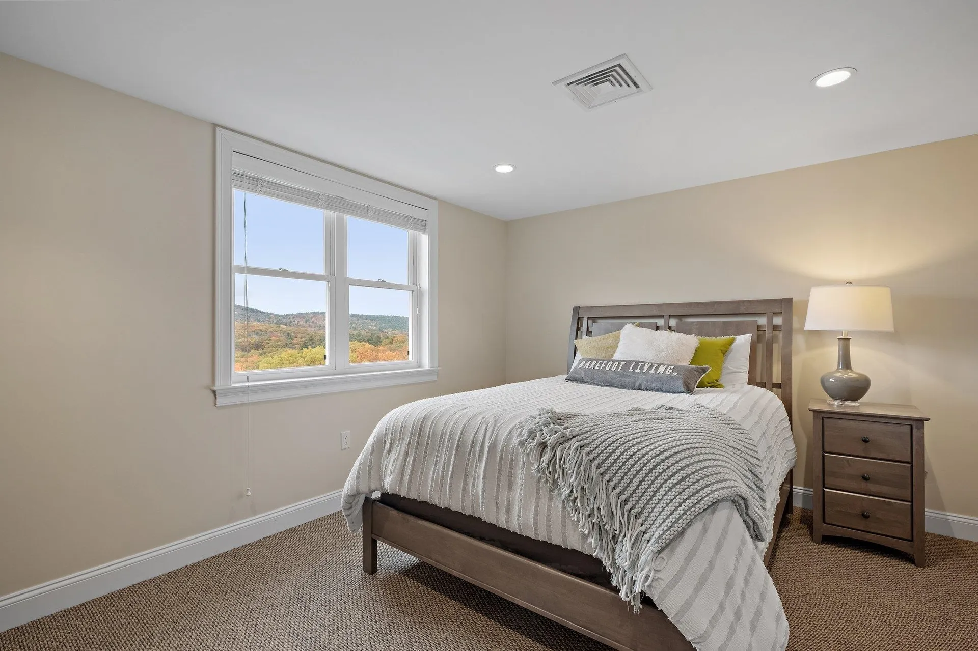 86 Sagamore Road Gilford NH 03249