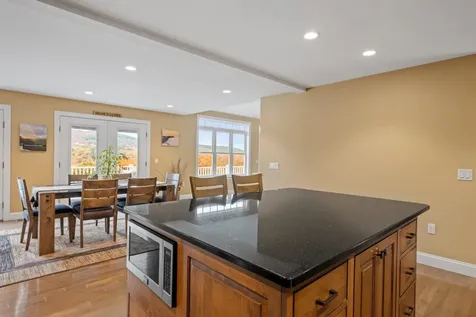 86 Sagamore Road Gilford NH 03249