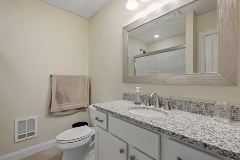 86 Sagamore Road Gilford NH 03249