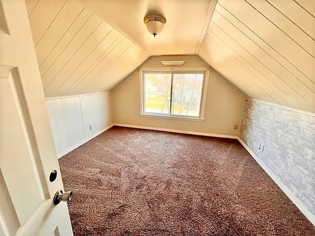 45 Lynn Street Nashua NH 03060