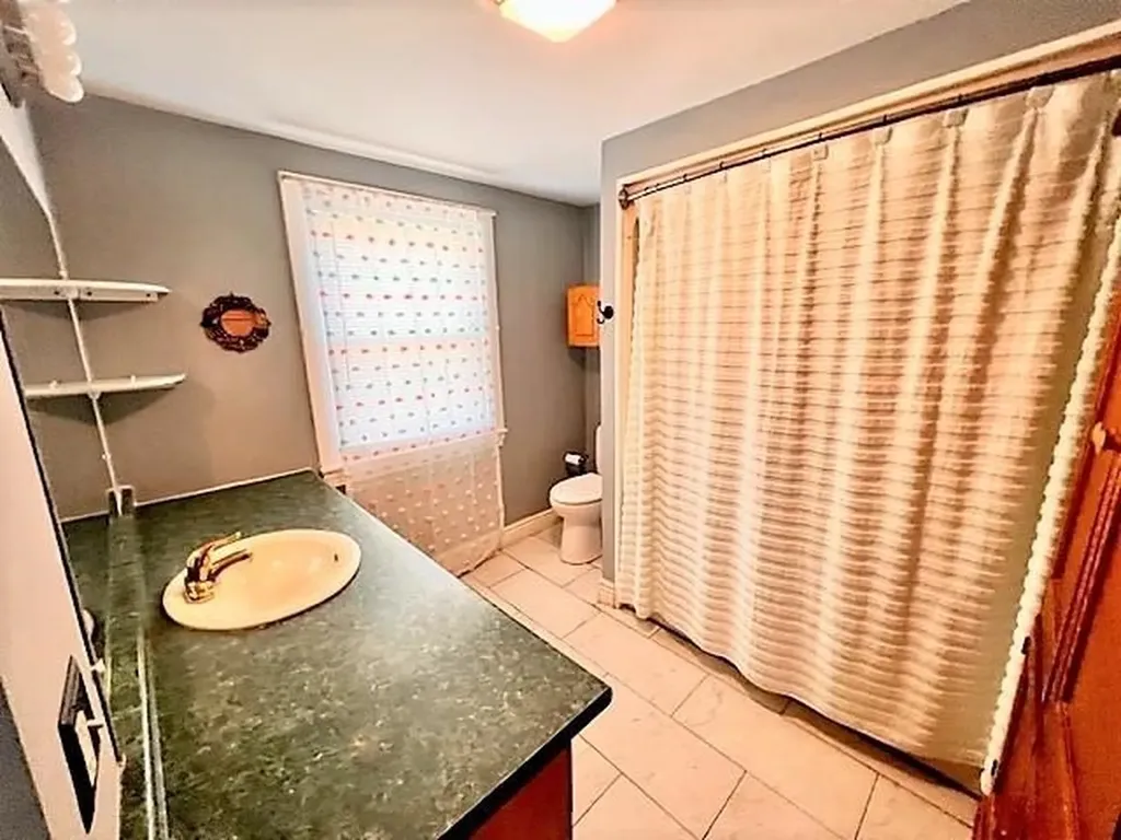 45 Lynn Street Nashua NH 03060