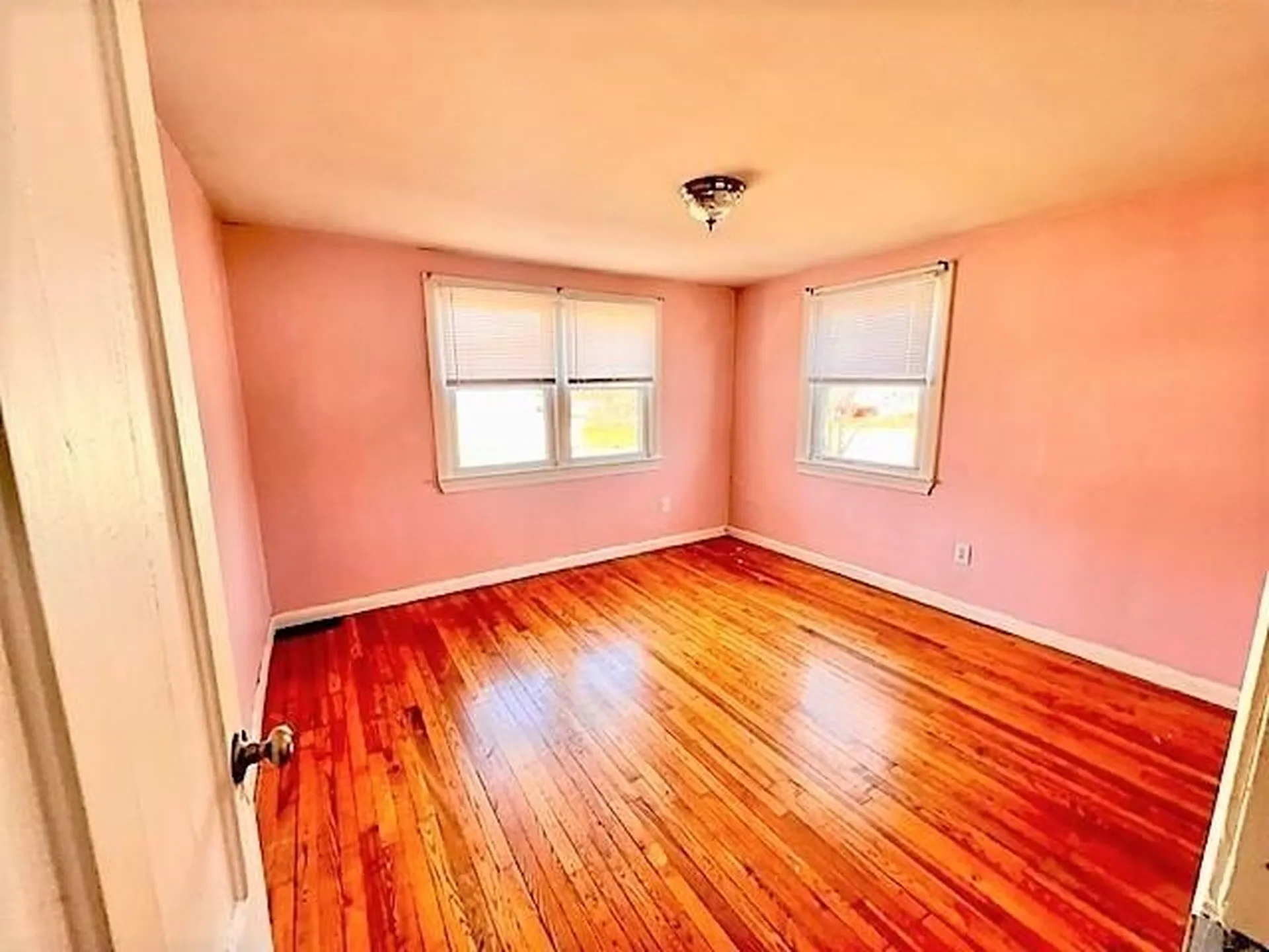 45 Lynn Street Nashua NH 03060