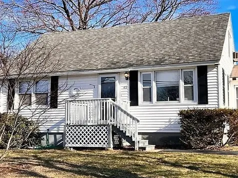 45 Lynn Street Nashua NH 03060