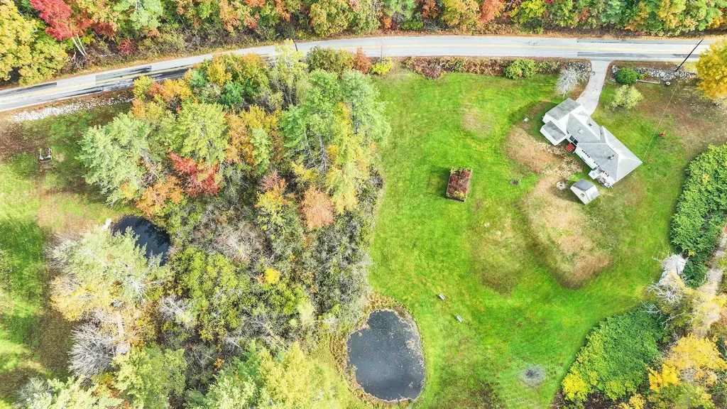 205 Montelona Road Goffstown NH 03045