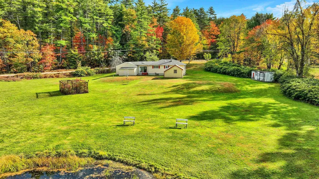 205 Montelona Road Goffstown NH 03045