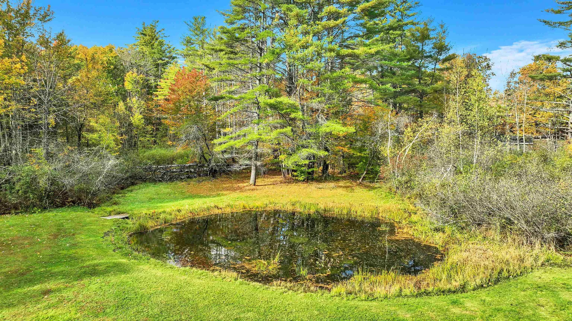 205 Montelona Road Goffstown NH 03045