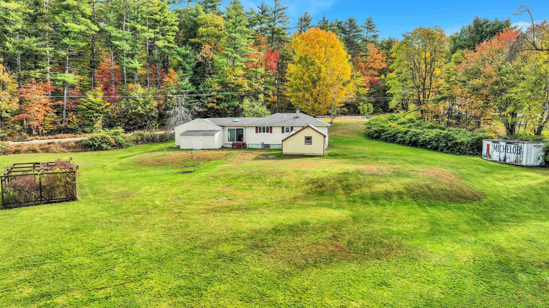 205 Montelona Road Goffstown NH 03045