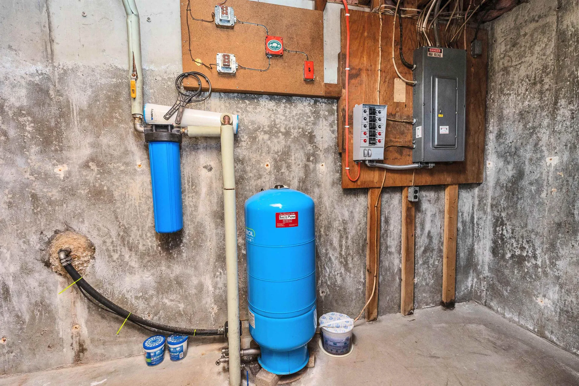 205 Montelona Road Goffstown NH 03045