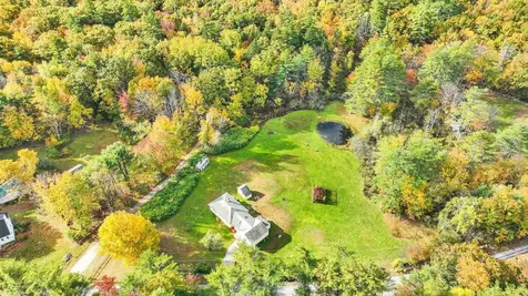 205 Montelona Road Goffstown NH 03045