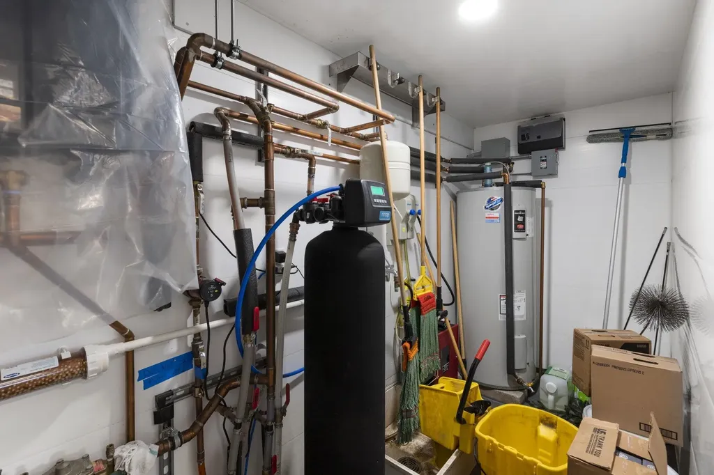 8 Somersworth Plaza Somersworth NH 03878