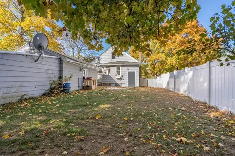 25 Mcduffee Street Rochester NH 03867