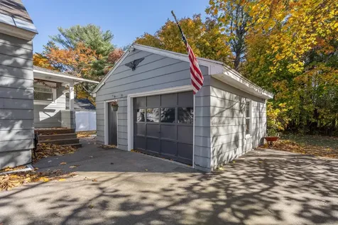 25 Mcduffee Street Rochester NH 03867