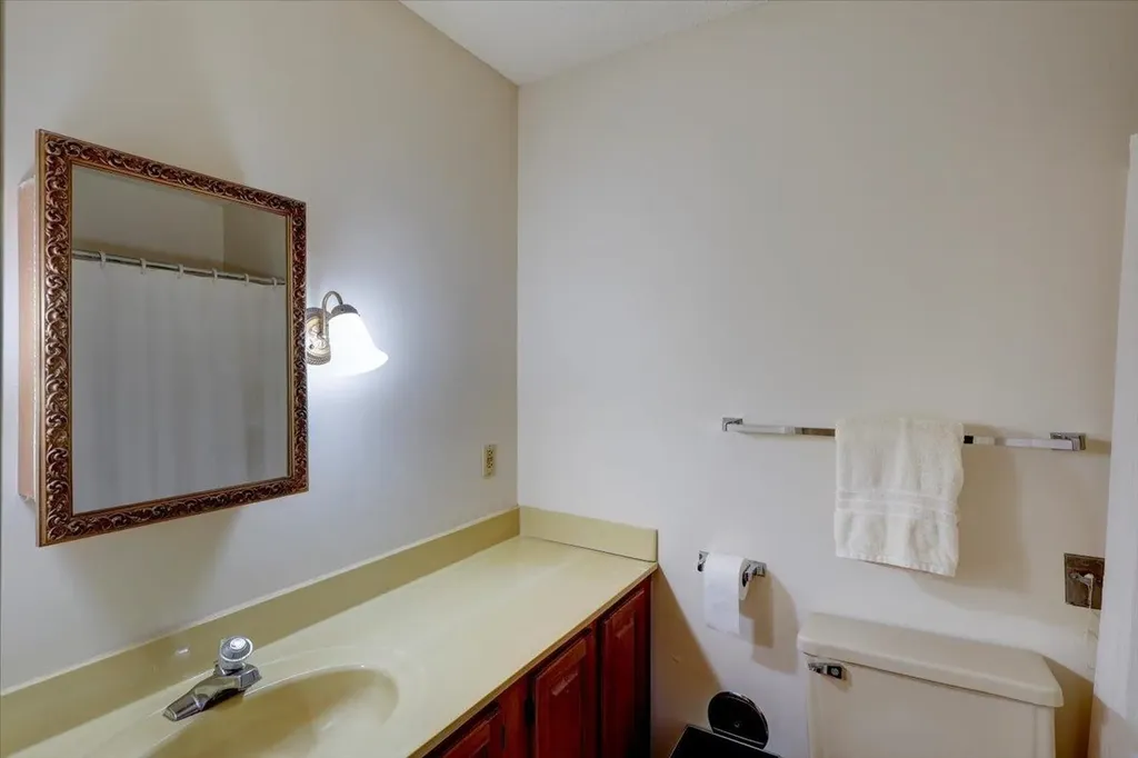 2214 The Terraces Drive Shelburne VT 05482