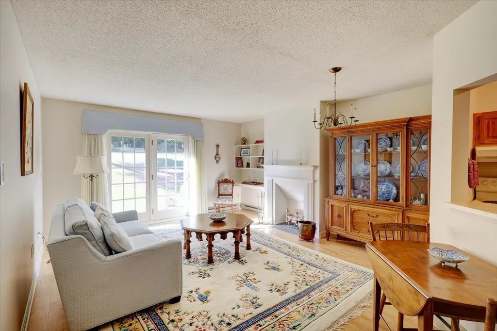 2214 The Terraces Drive Shelburne VT 05482