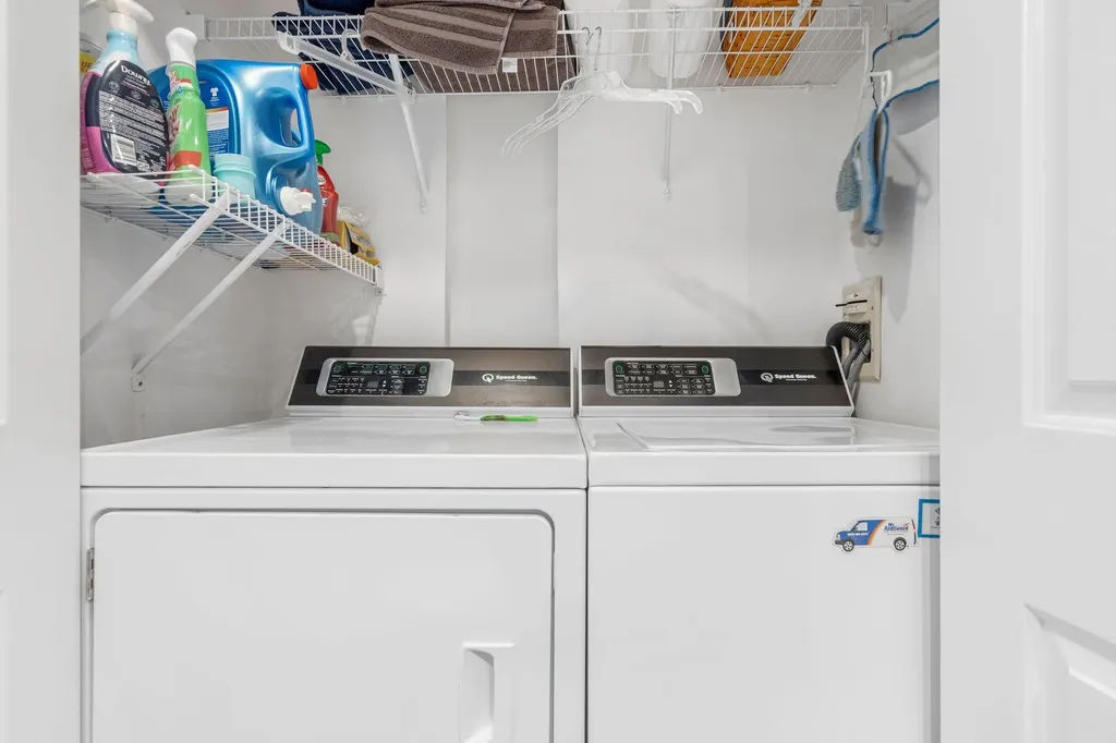 60 Hamburg Street Manchester NH 03102