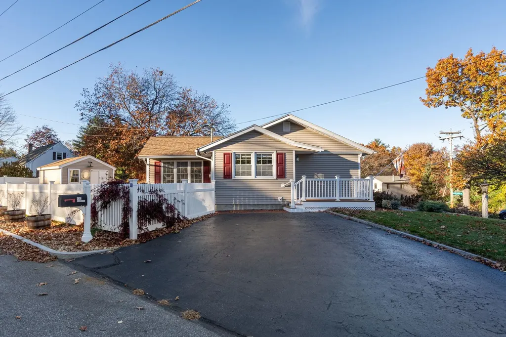 60 Hamburg Street Manchester NH 03102