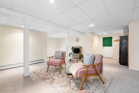 60 Hamburg Street Manchester NH 03102