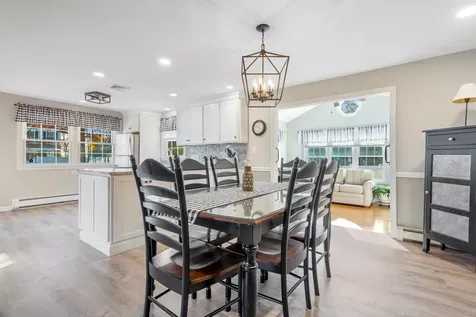 60 Hamburg Street Manchester NH 03102