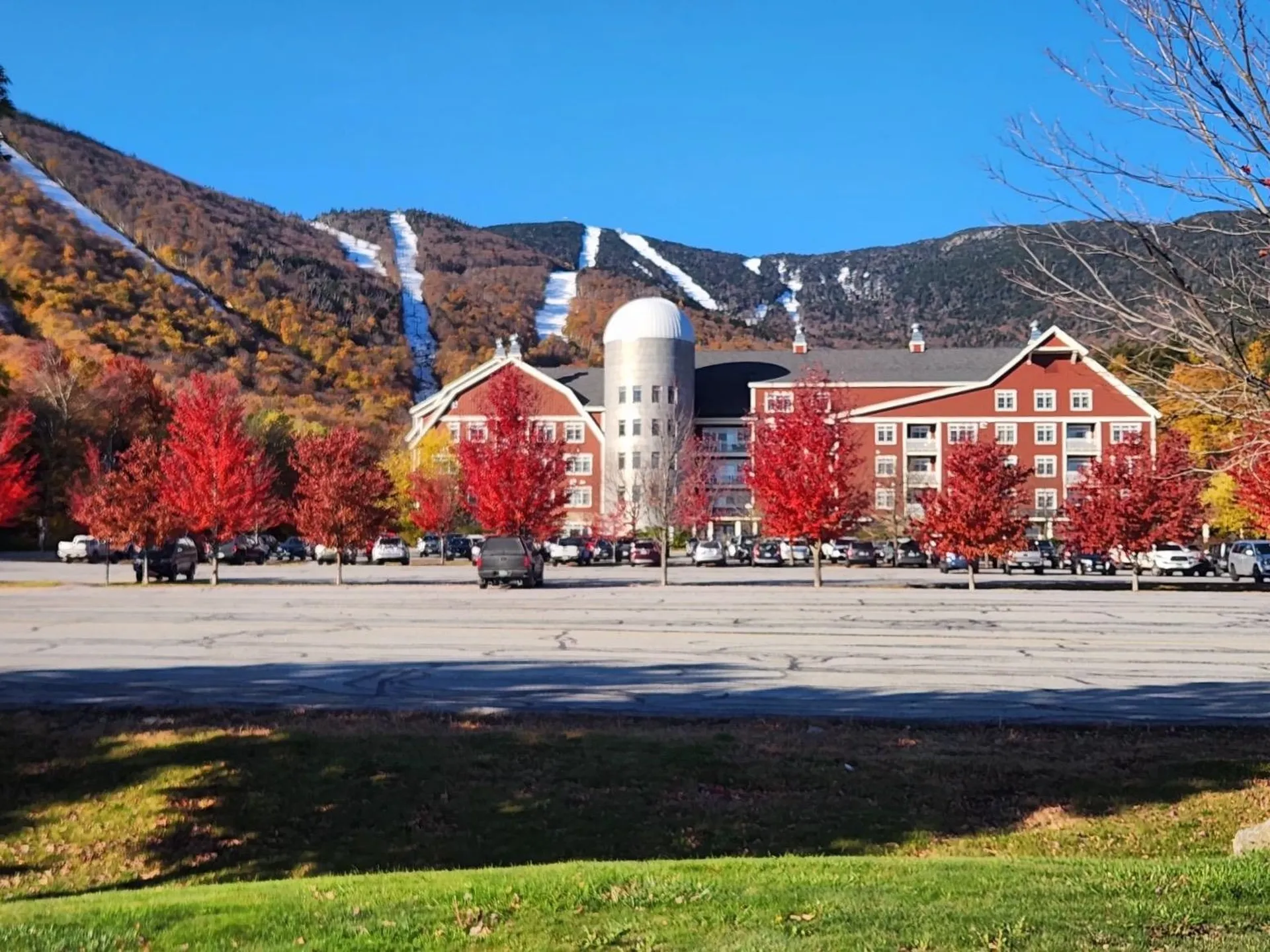 102 Forest 234 / Iv Drive Warren VT 05674