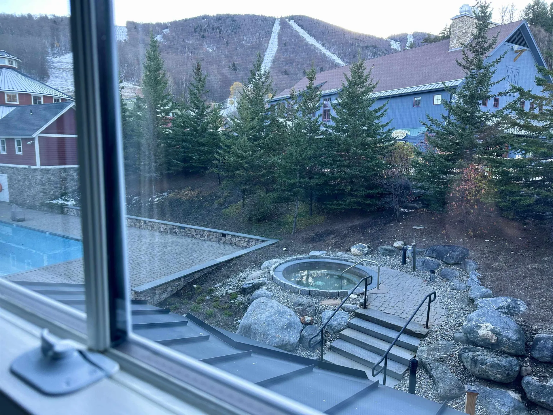 102 Forest 234 / Iv Drive Warren VT 05674