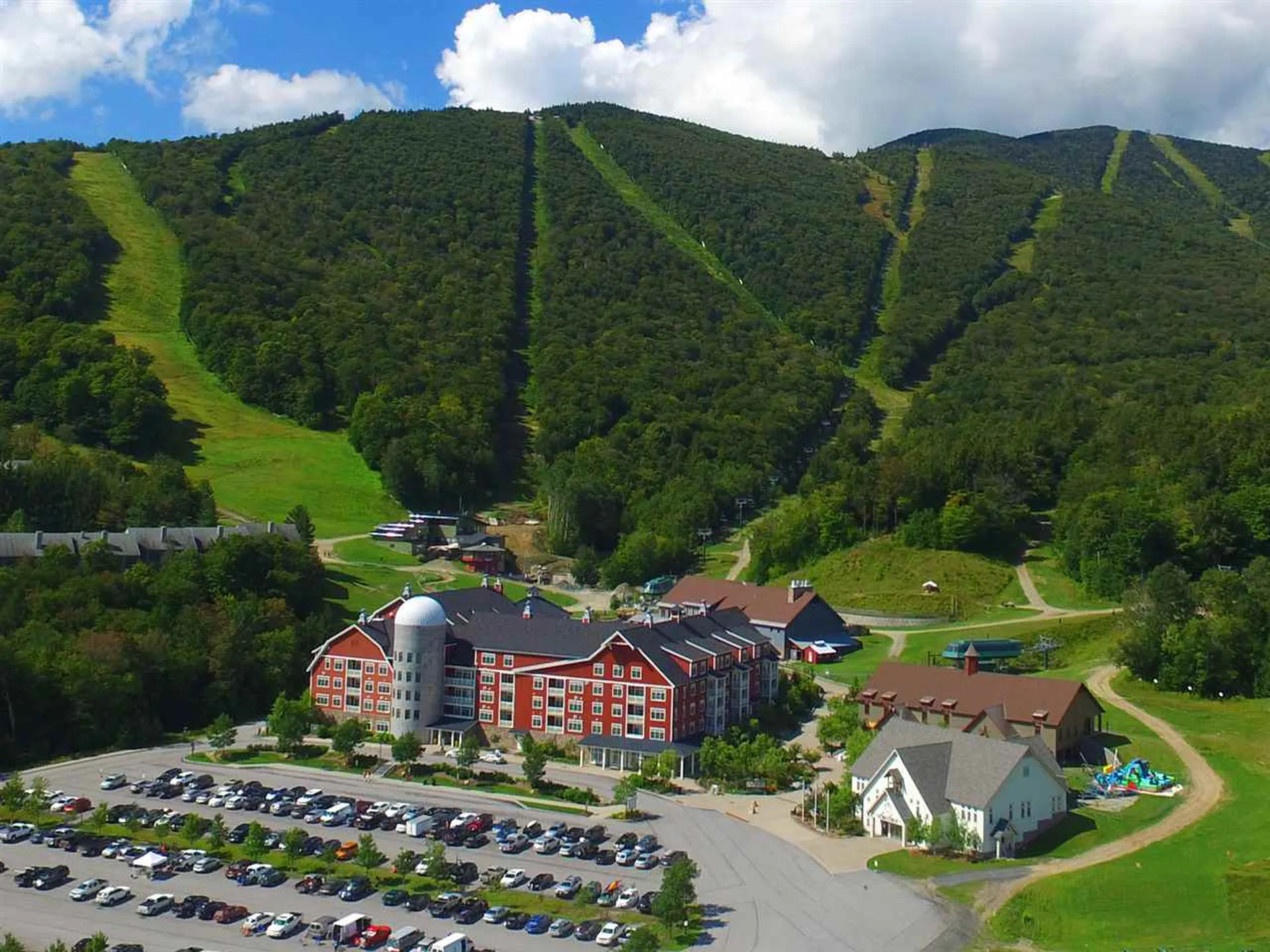 102 Forest 234 / Iv Drive Warren VT 05674