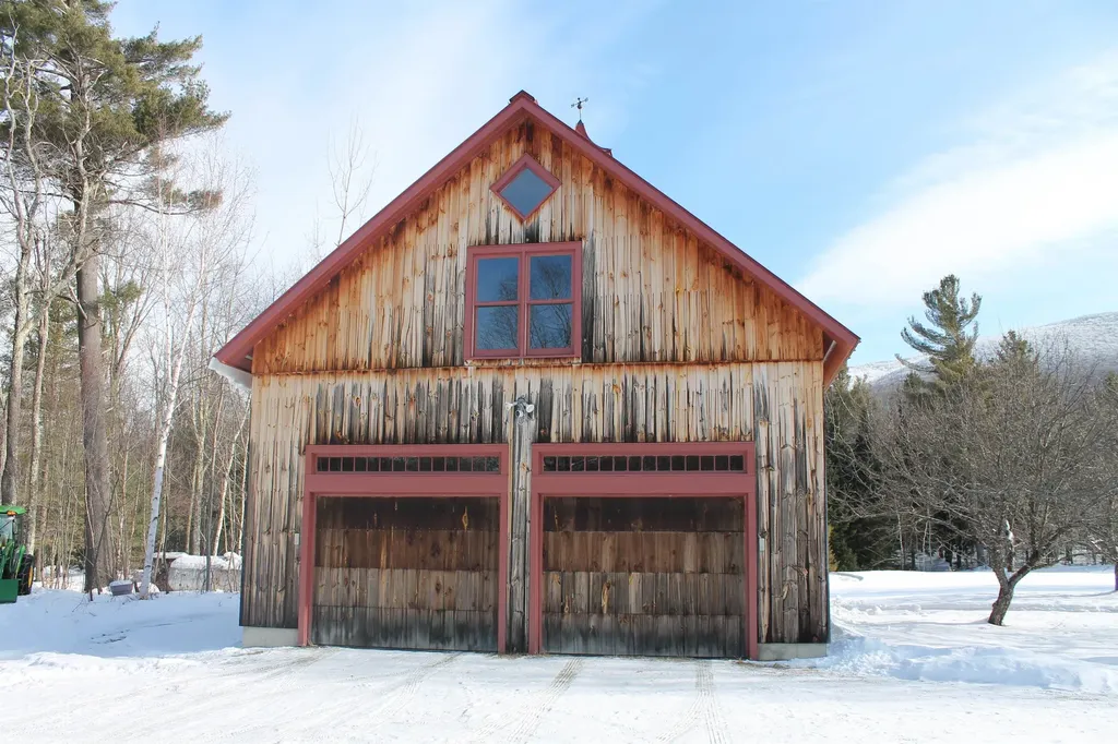 3037 South Lincoln Road Lincoln VT 05443