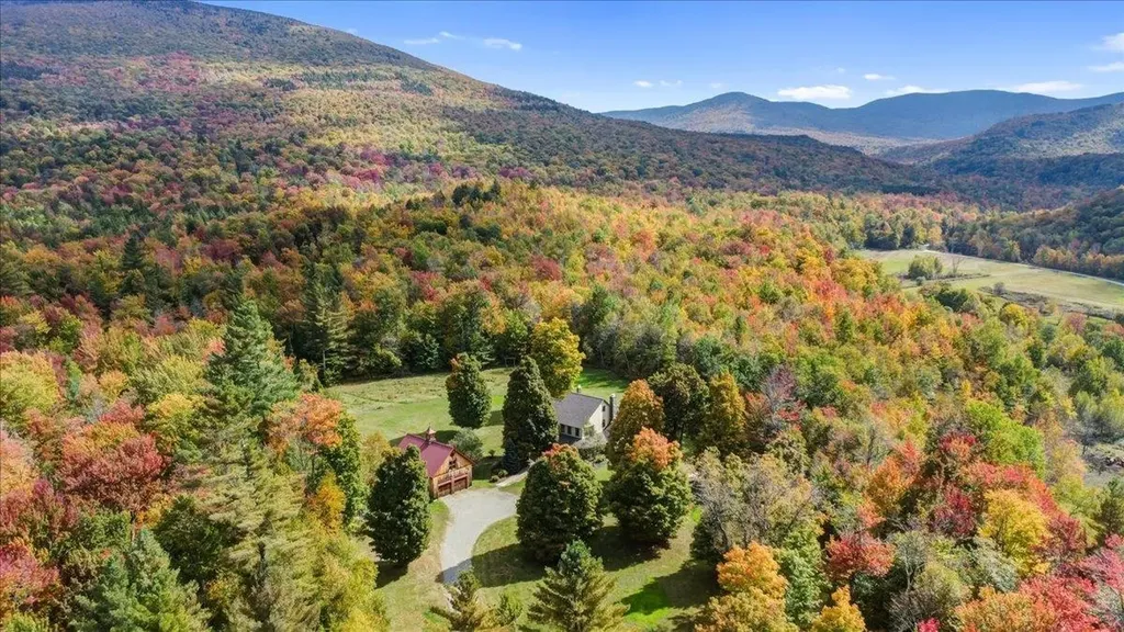3037 South Lincoln Road Lincoln VT 05443