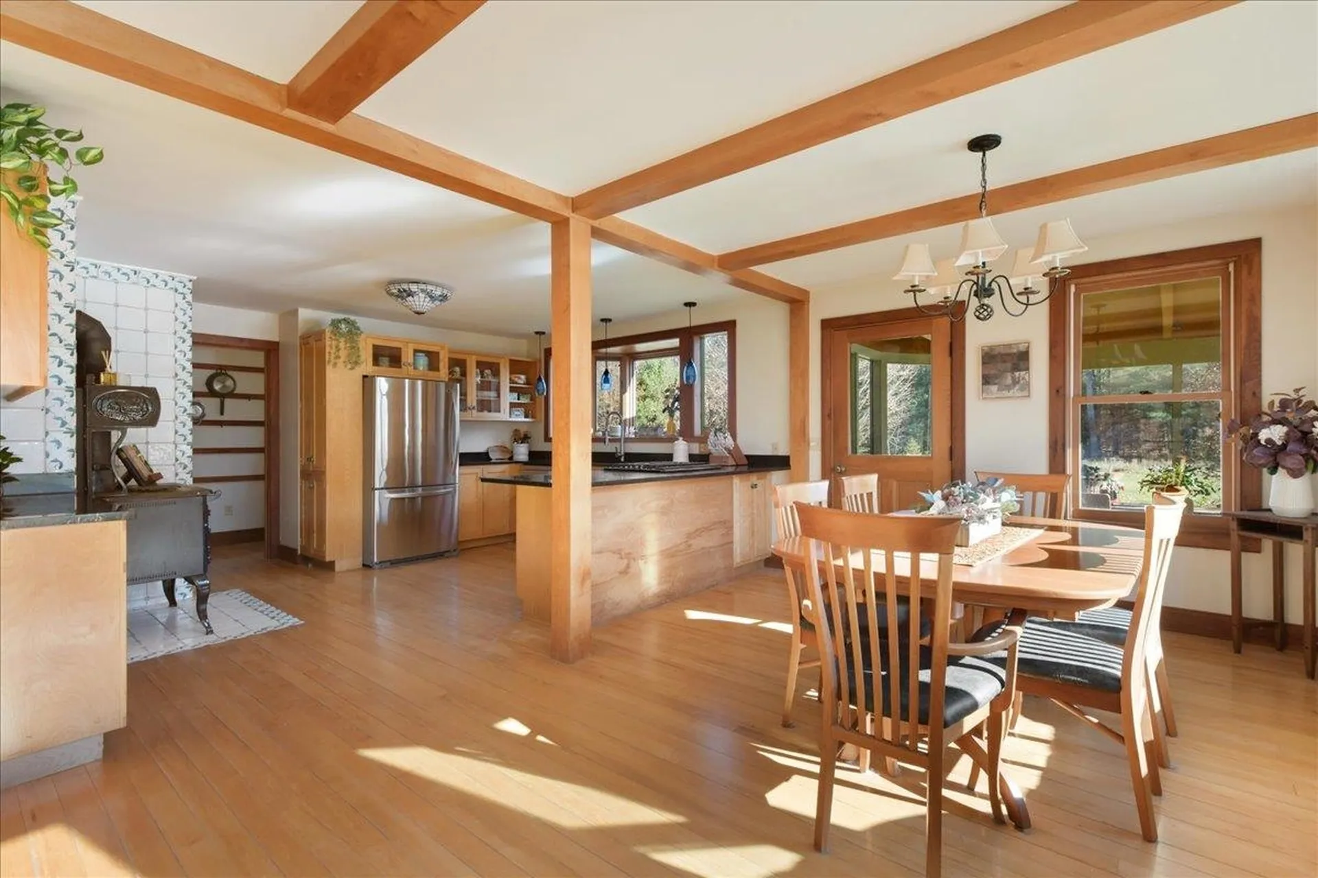 3037 South Lincoln Road Lincoln VT 05443