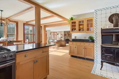 3037 South Lincoln Road Lincoln VT 05443