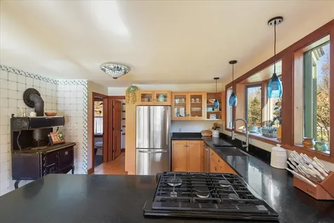 3037 South Lincoln Road Lincoln VT 05443