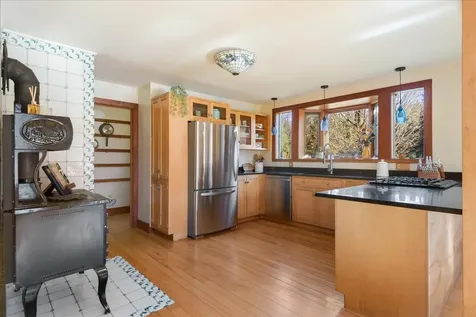 3037 South Lincoln Road Lincoln VT 05443