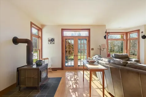 3037 South Lincoln Road Lincoln VT 05443