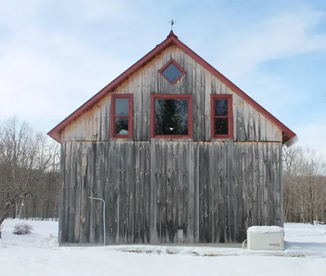 3037 South Lincoln Road Lincoln VT 05443