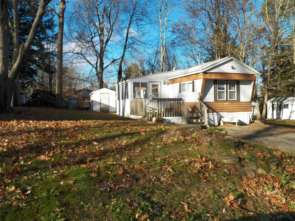 36 White Rock Circle Tilton NH 03276